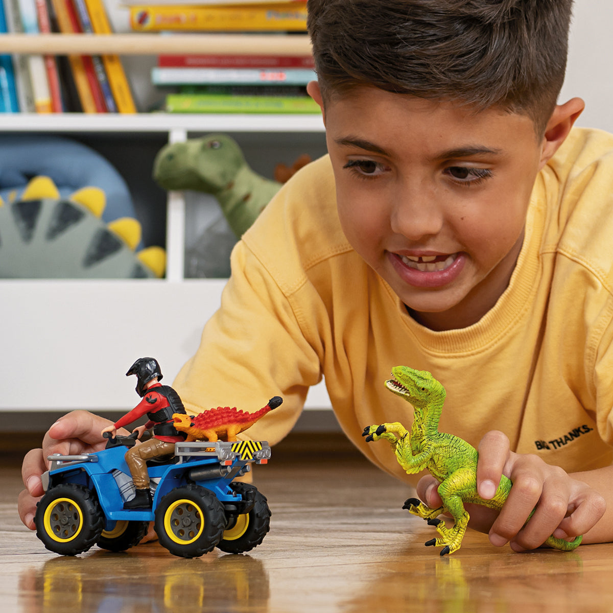 Fuga su quad davanti al Velociraptor